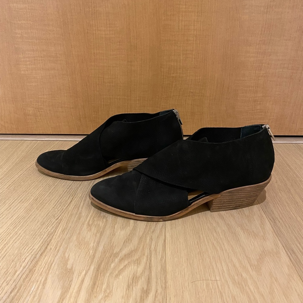 Dolce Vita Loida Bootie